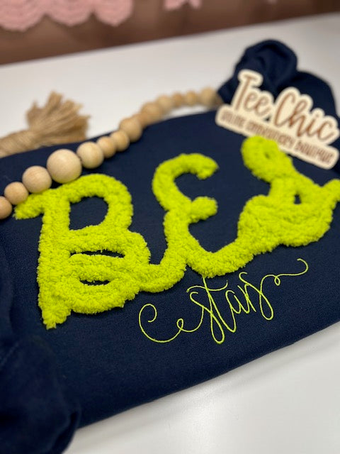 Custom Yarn Embroidery Sweatshirt ❄️