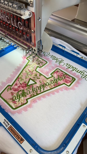 Custom Embroidered Appliqué T-shirt 🌺