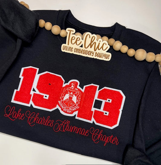 DST 1913 CHAPTER Embroidery Sweatshirt